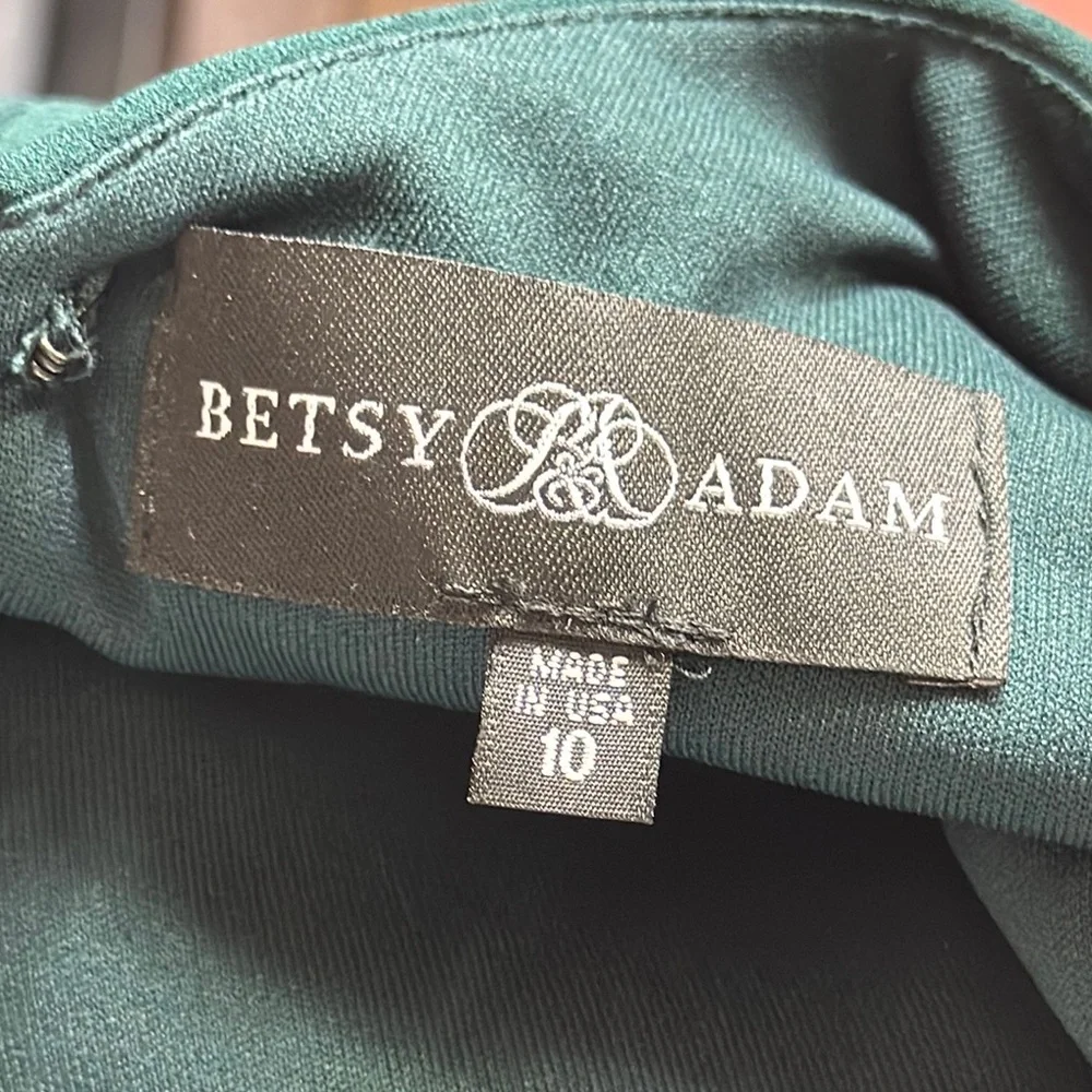 Betsy and Adam Christine Scuba Crepe Ruffled‎ Bow Gown Dress Size 10 Green